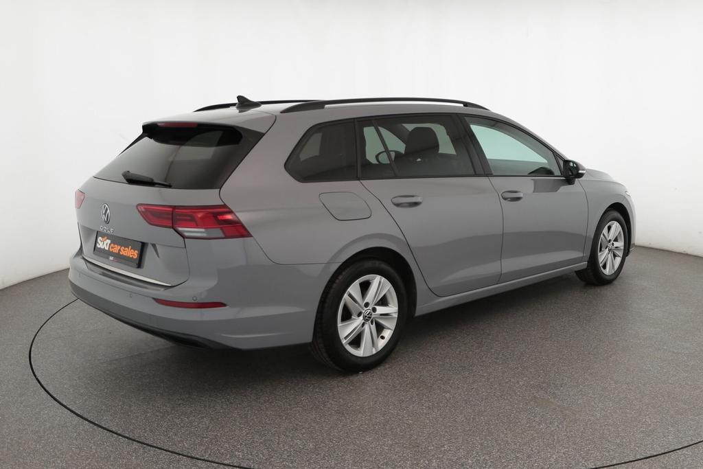 Volkswagen Golf 2023 г. Серый, пробег 40177 км