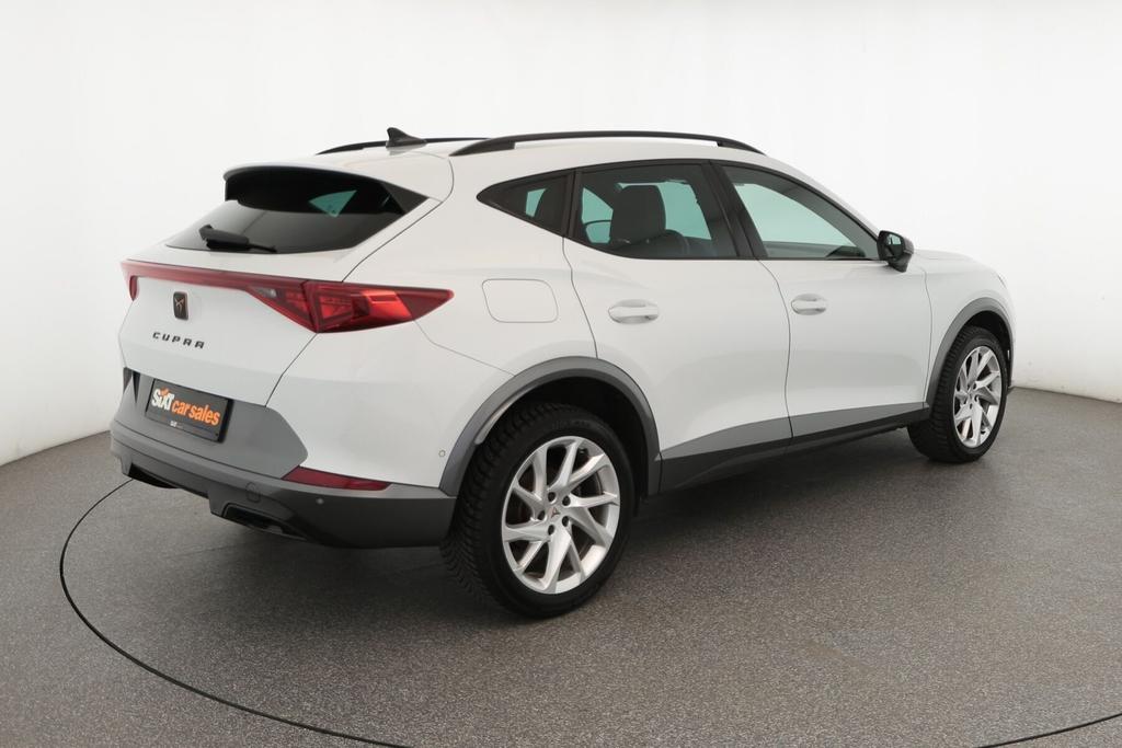 Cupra Formentor 2023 г. Белый, пробег 59534 км