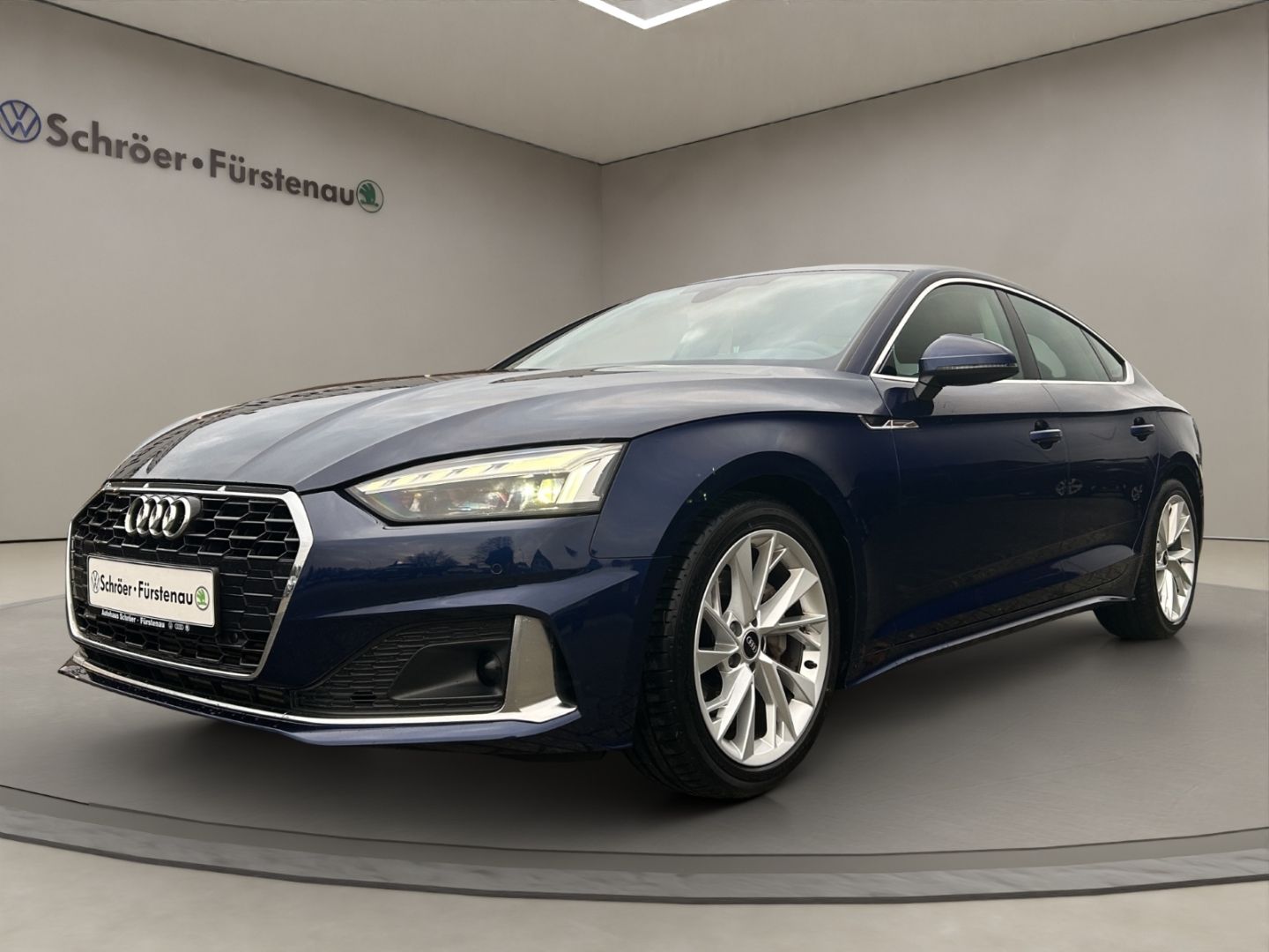 Audi A5 2022 г. Синий, пробег 57600 км