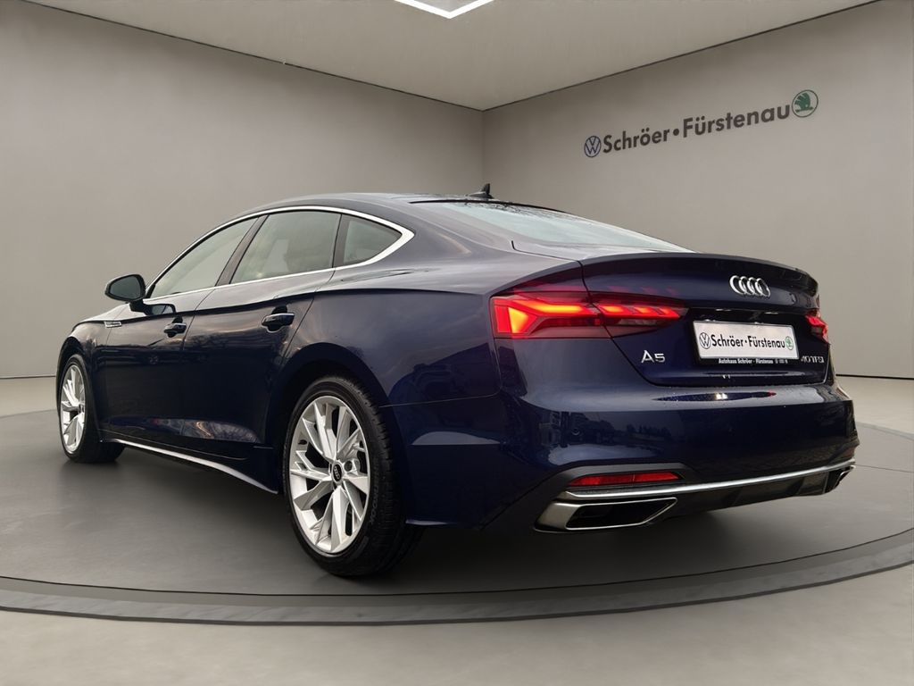 Audi A5 2022 г. Синий, пробег 57600 км