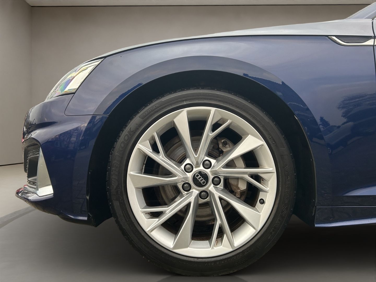 Audi A5 2022 г. Синий, пробег 57600 км