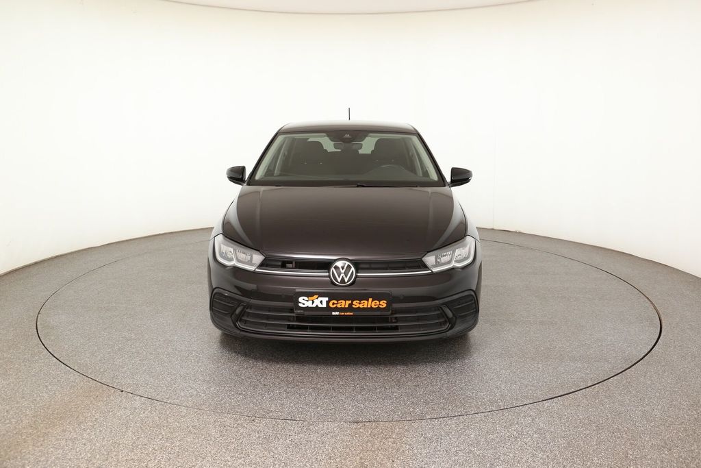 Volkswagen Polo 2023 г. Чёрный, пробег 52753 км