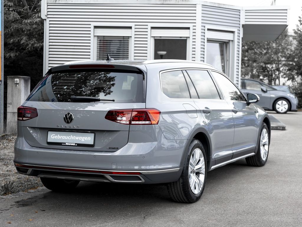 Volkswagen PASSAT ALLTRACK 2023 г. Серый, пробег 45512 км