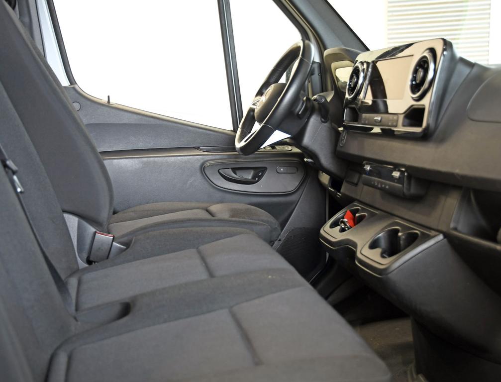 Mercedes-Benz SPRINTER 2025 г. Белый, пробег 43207 км
