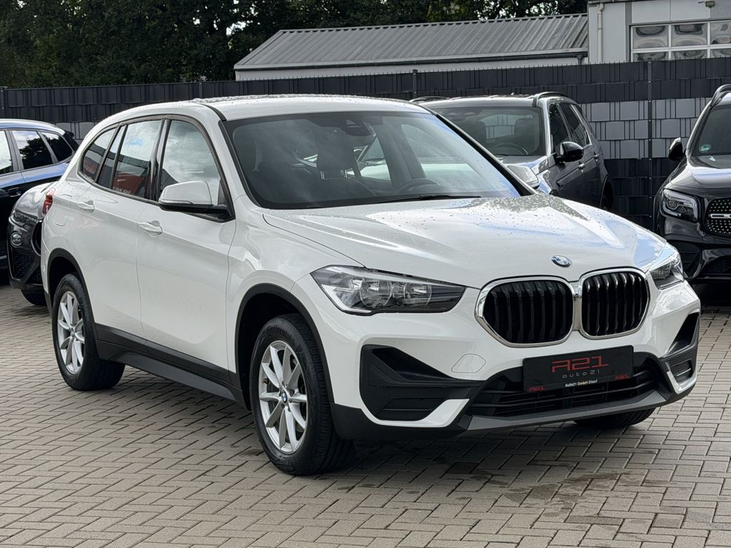 BMW X1 2022 г. Белый, пробег 33976 км