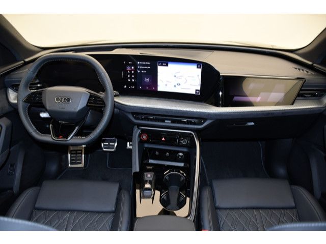 Audi SQ5 2025 г. Чёрный, пробег 41000 км