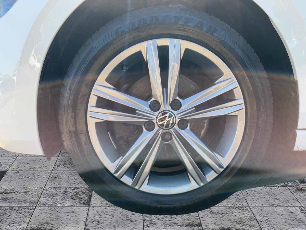 Volkswagen Polo 2021 г. Белый, пробег 34621 км