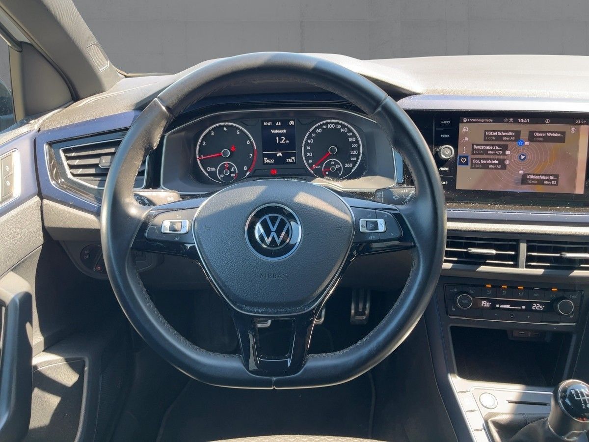 Volkswagen Polo 2021 г. Белый, пробег 34621 км