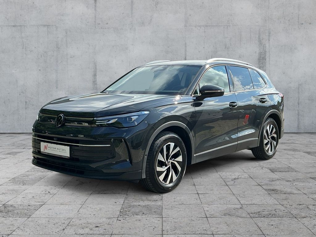Volkswagen Tiguan 2024 г. Серый, пробег 46836 км