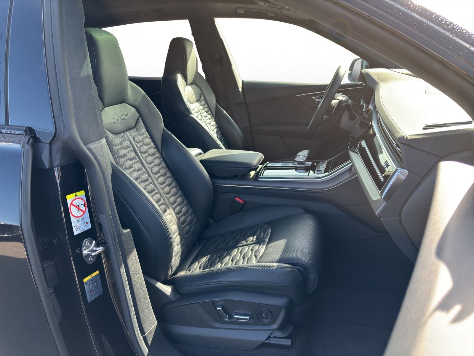 Audi RSQ8 2023 г. Чёрный, пробег 50350 км