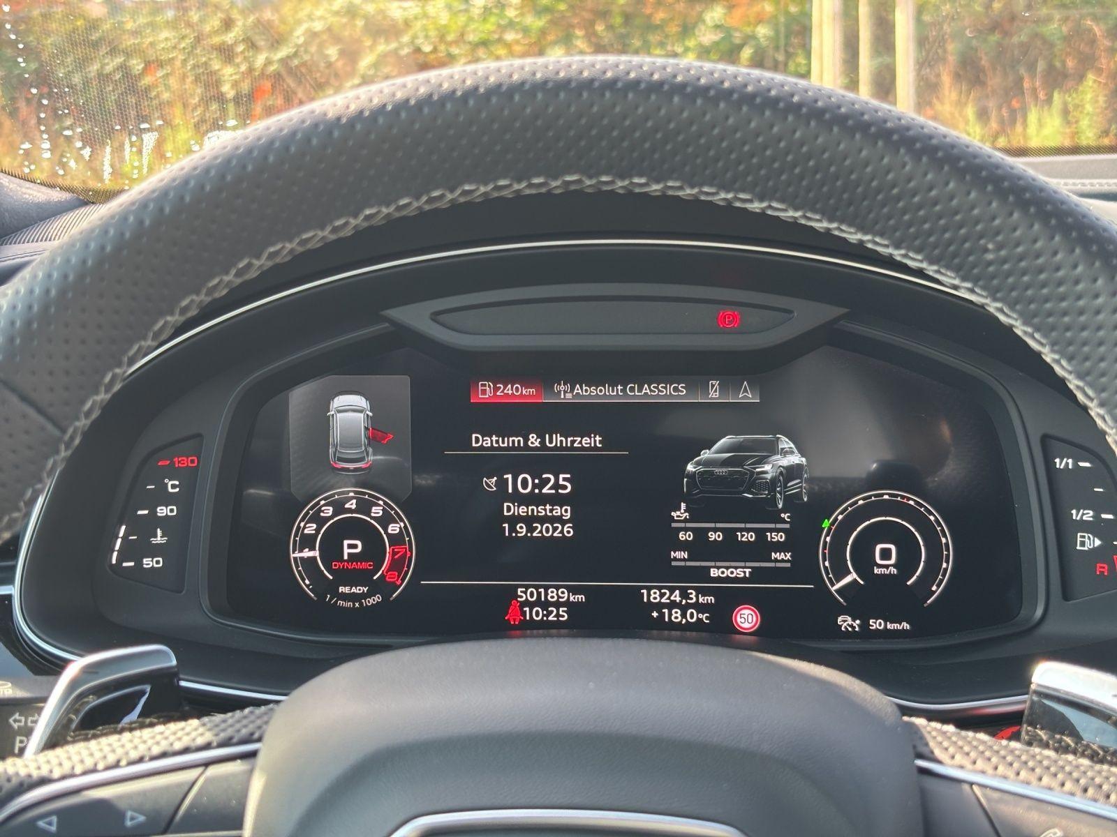 Audi RSQ8 2023 г. Чёрный, пробег 50350 км
