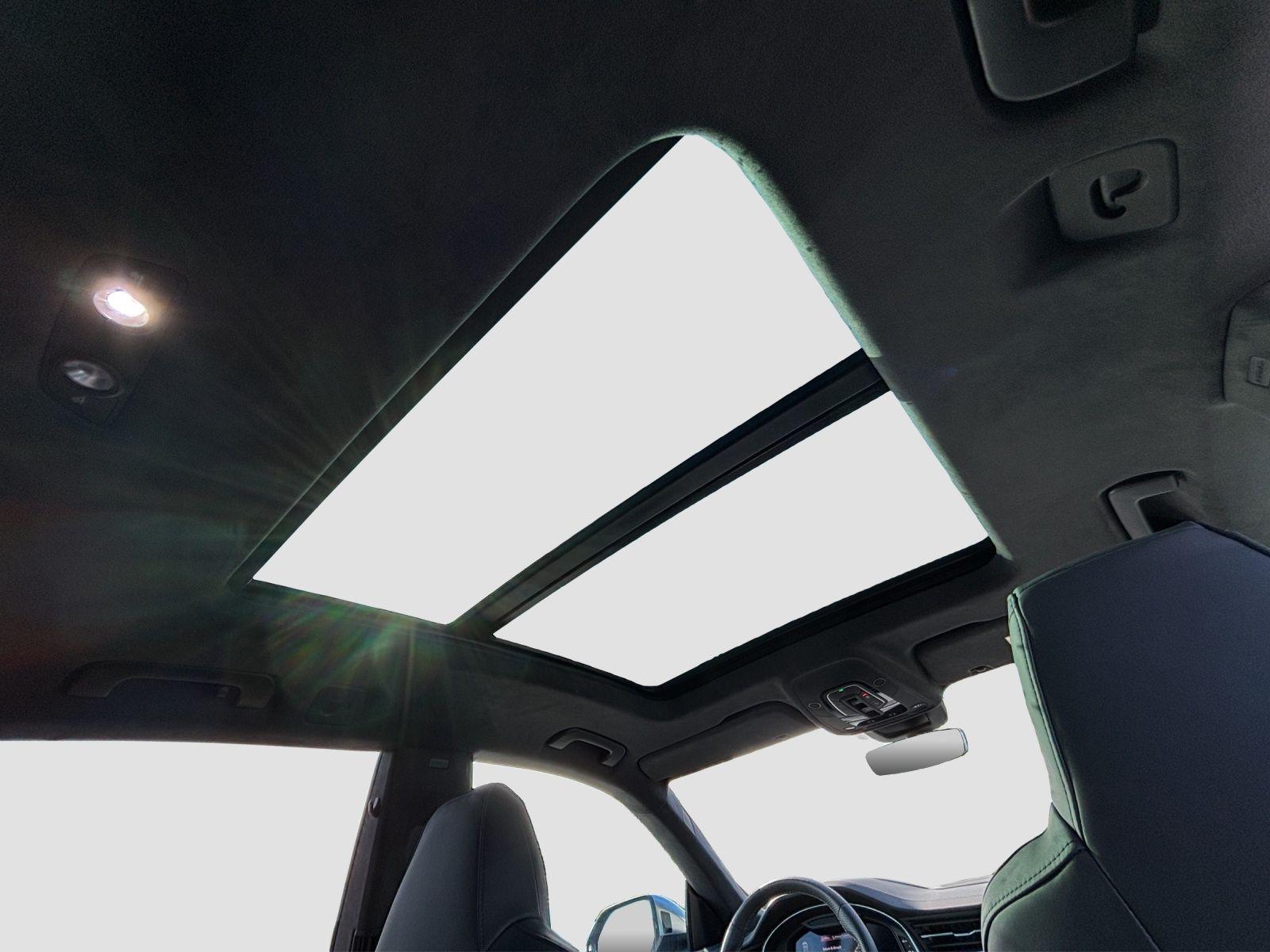 Audi RSQ8 2023 г. Чёрный, пробег 50350 км