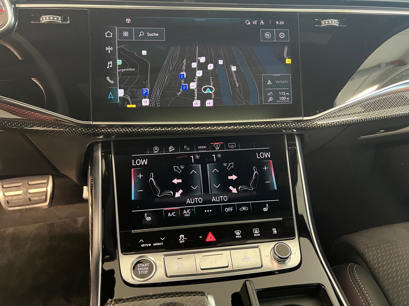 Audi Q7 2023 г. Белый, пробег 42038 км