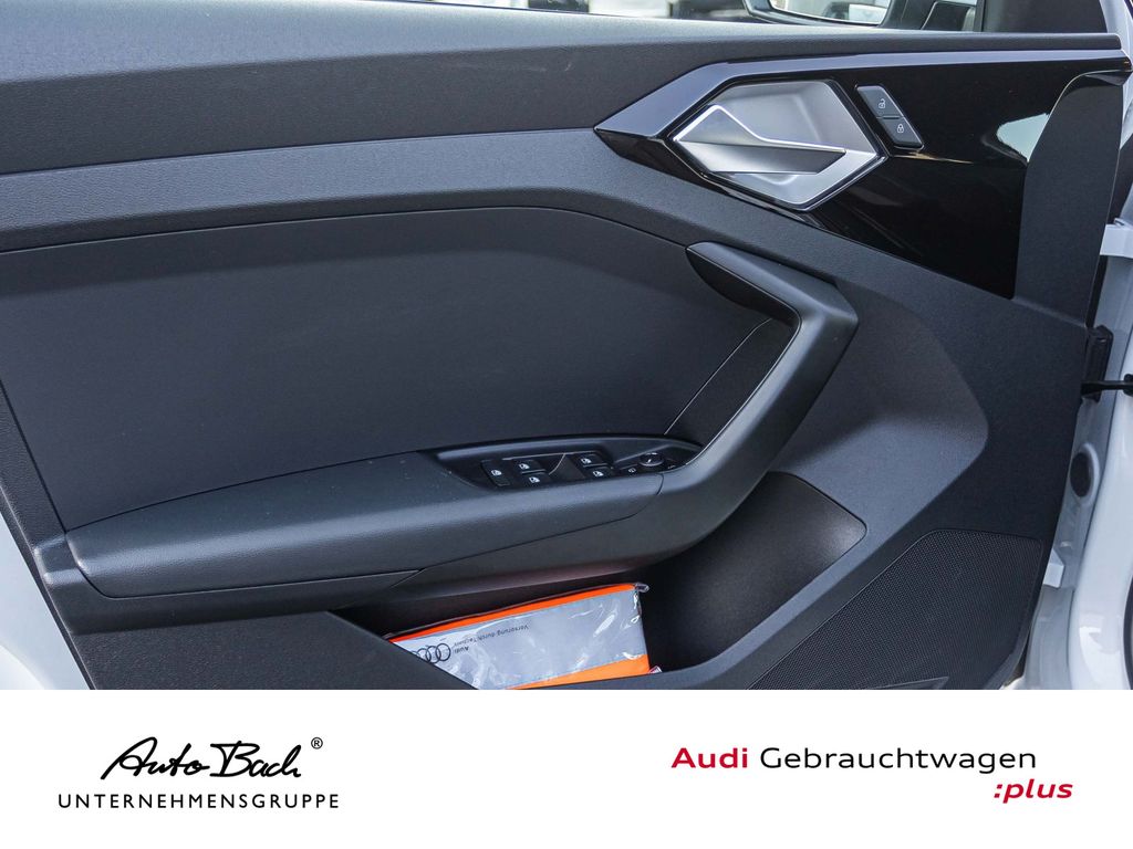 Audi A1 2025 г. Белый, пробег 7565 км