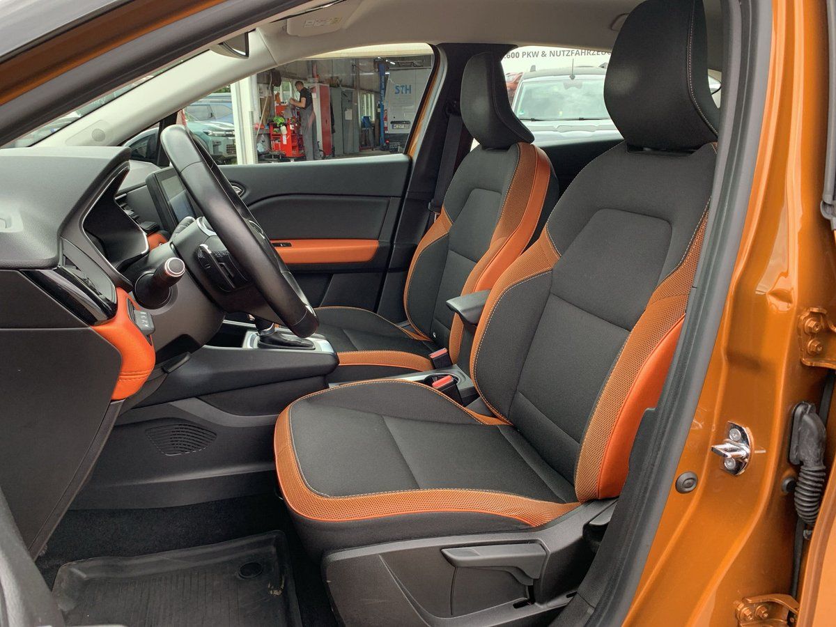 Renault Captur 2021 г. Оранжевый, пробег 55209 км