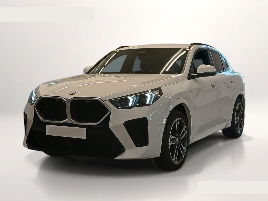 BMW X2 2025 г. Белый, пробег 28400 км