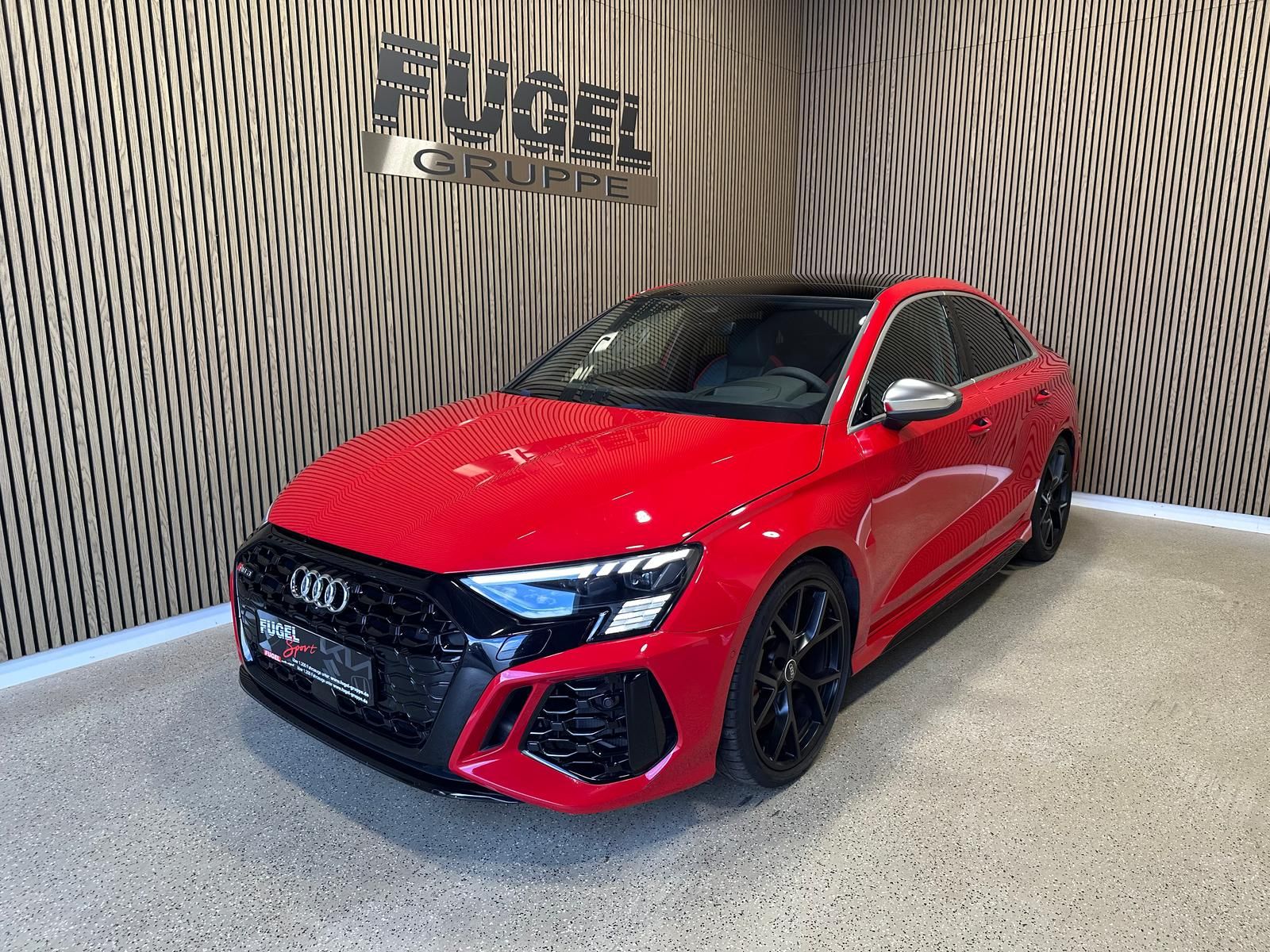 Audi RS3 2021 г. Красный, пробег 48130 км