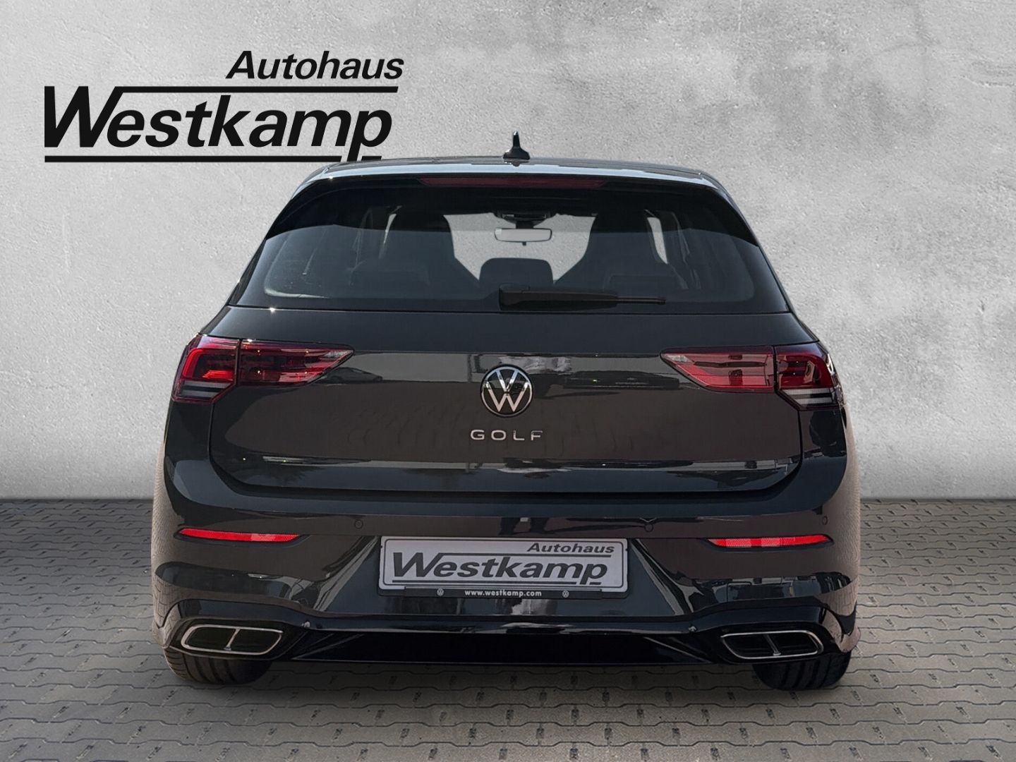 Volkswagen Golf 2024 г. Серый, пробег 28950 км