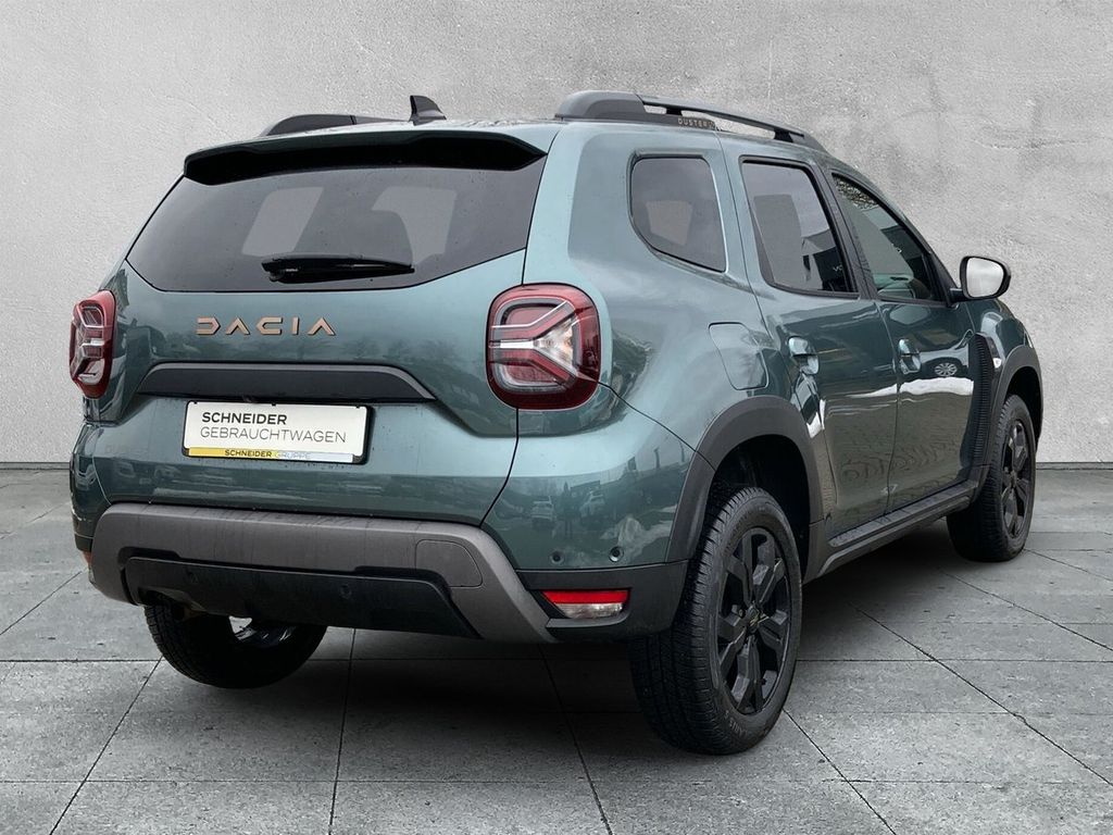 Dacia Duster 2023 г. Зелёный, пробег 53200 км