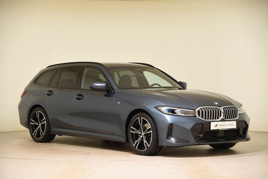 BMW 320 2025 г. Синий, пробег 34500 км