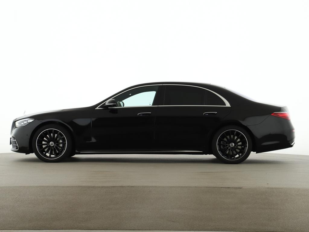 Mercedes-Benz S 500 2024 г. Чёрный, пробег 59600 км