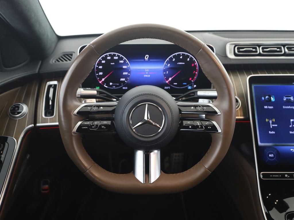 Mercedes-Benz S 500 2024 г. Чёрный, пробег 59600 км