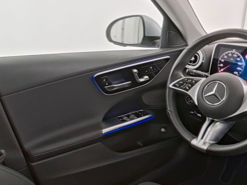 Mercedes-Benz C 220 2025 г. Серебристый, пробег 39000 км