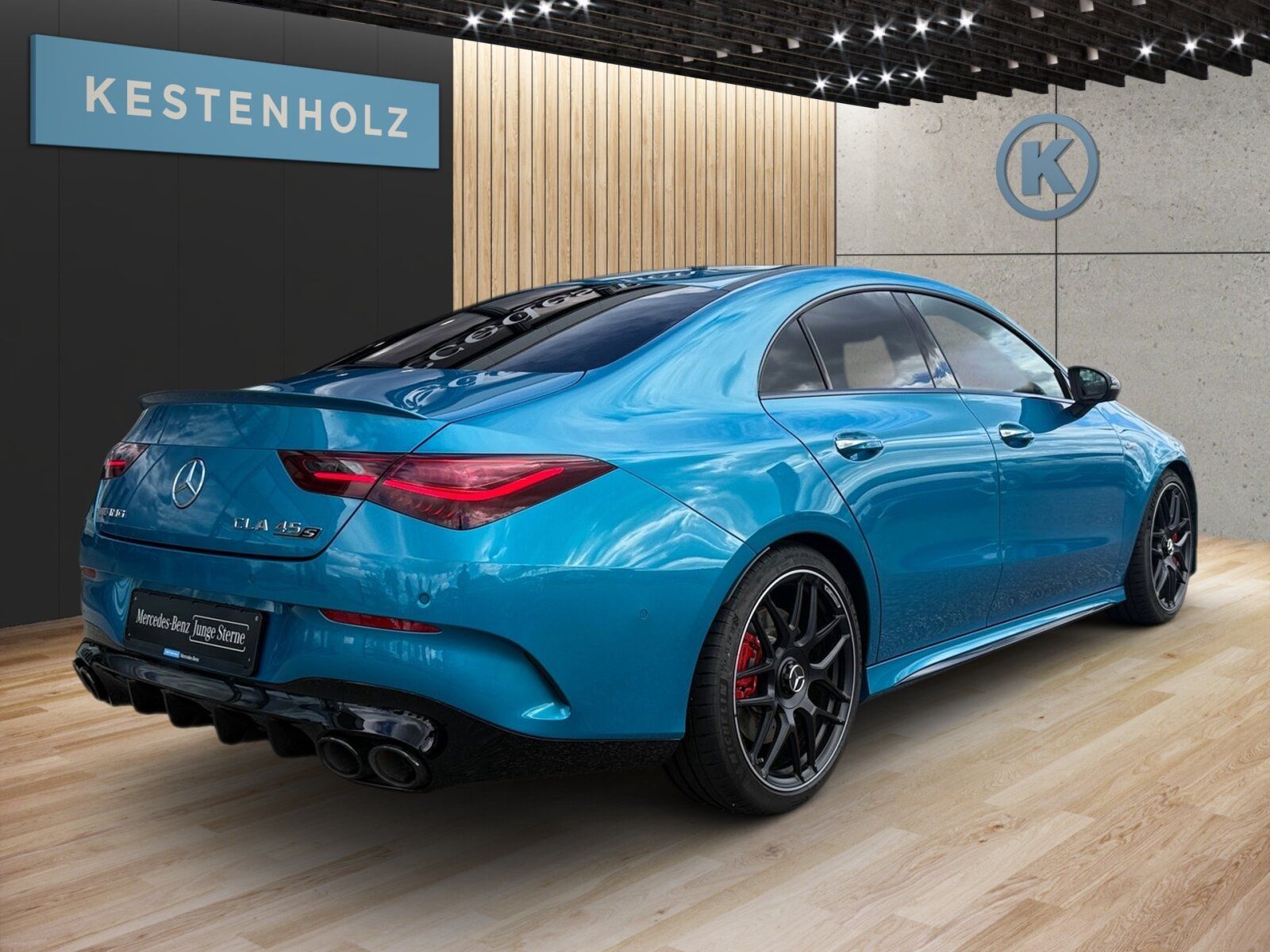 Mercedes-Benz CLA 45 AMG 2024 г. Синий, пробег 23818 км