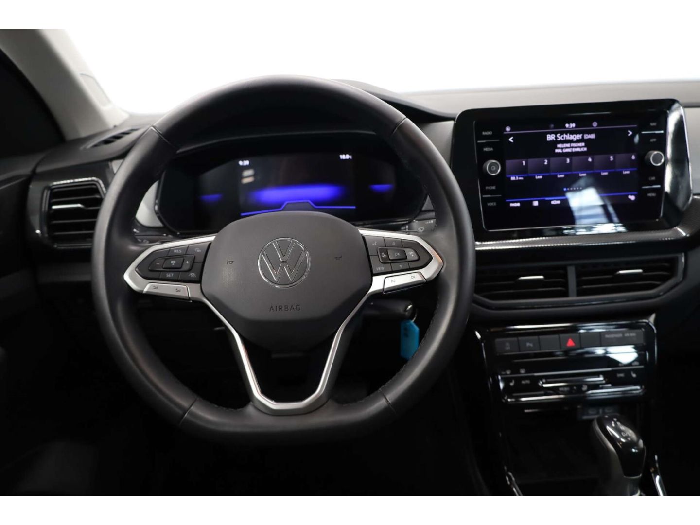Volkswagen T-Cross 2025 г. Синий, пробег 25096 км