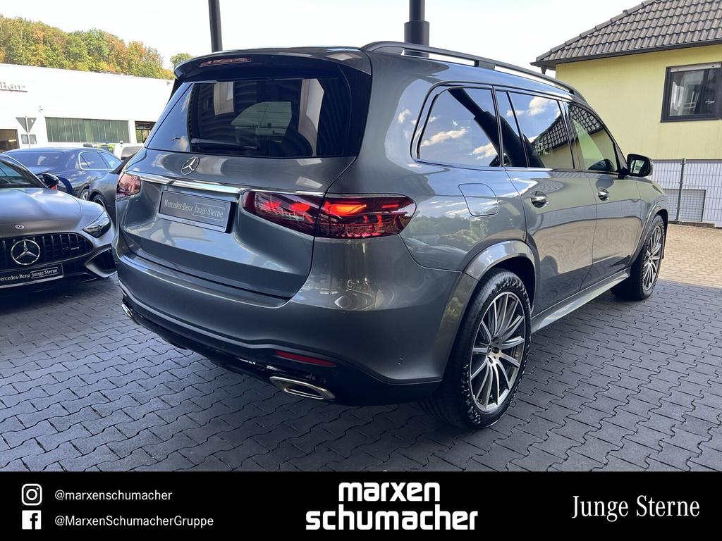 Mercedes-Benz GLS 580 2024 г. Серый, пробег 15630 км