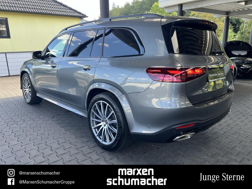 Mercedes-Benz GLS 580 2024 г. Серый, пробег 15630 км