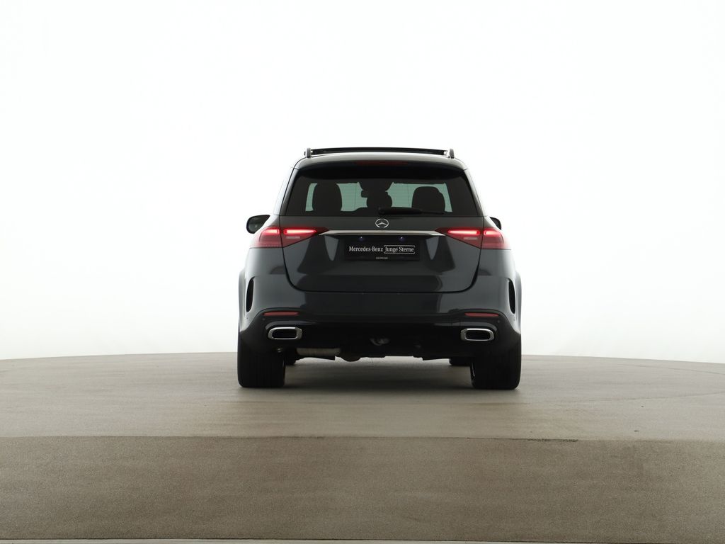 Mercedes-Benz GLE 450 2025 г. Серый, пробег 27990 км