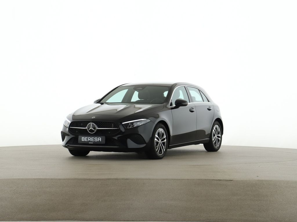 Mercedes-Benz A 180 2025 г. Чёрный, пробег 7600 км