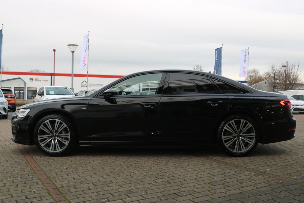 Audi A8 2022 г. Чёрный, пробег 52100 км
