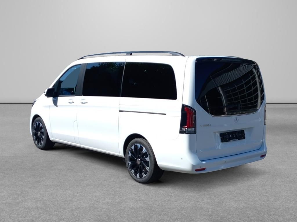 Mercedes-Benz V 250 2025 г. Белый, пробег 16000 км