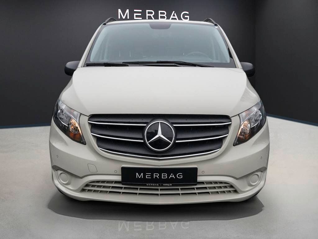 Mercedes-Benz Vito 2024 г. Серый, пробег 40600 км