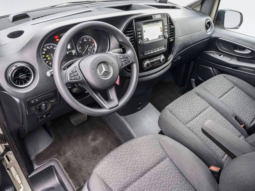 Mercedes-Benz Vito 2024 г. Серый, пробег 40600 км