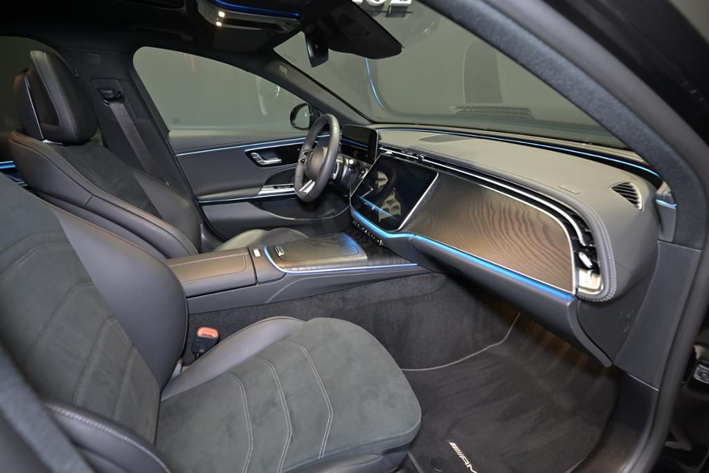 Mercedes-Benz E 200 2025 г. Чёрный, пробег 27650 км