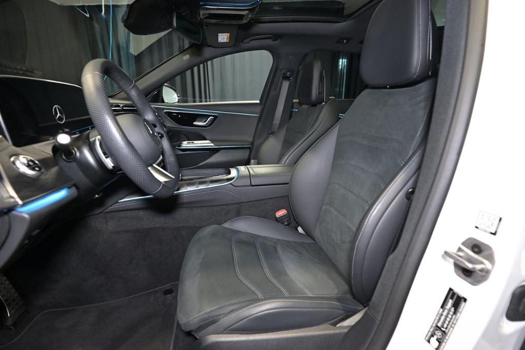 Mercedes-Benz E 220 2025 г. Белый, пробег 25000 км