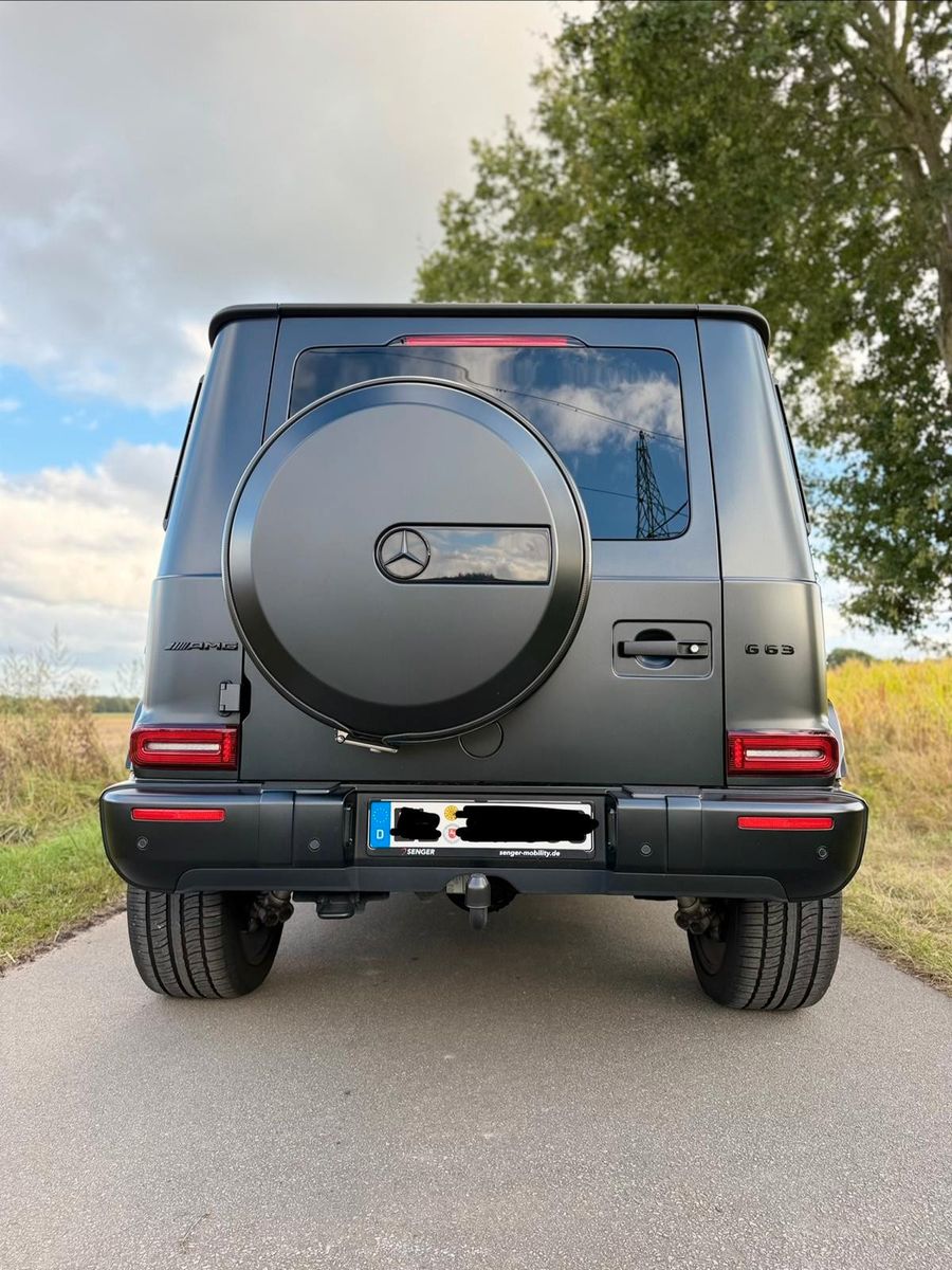 Mercedes-Benz G 63 AMG 2024 г. Чёрный, пробег 28555 км