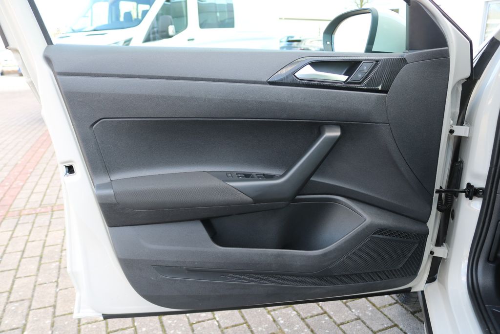Volkswagen Taigo 2022 г. Серый, пробег 55310 км