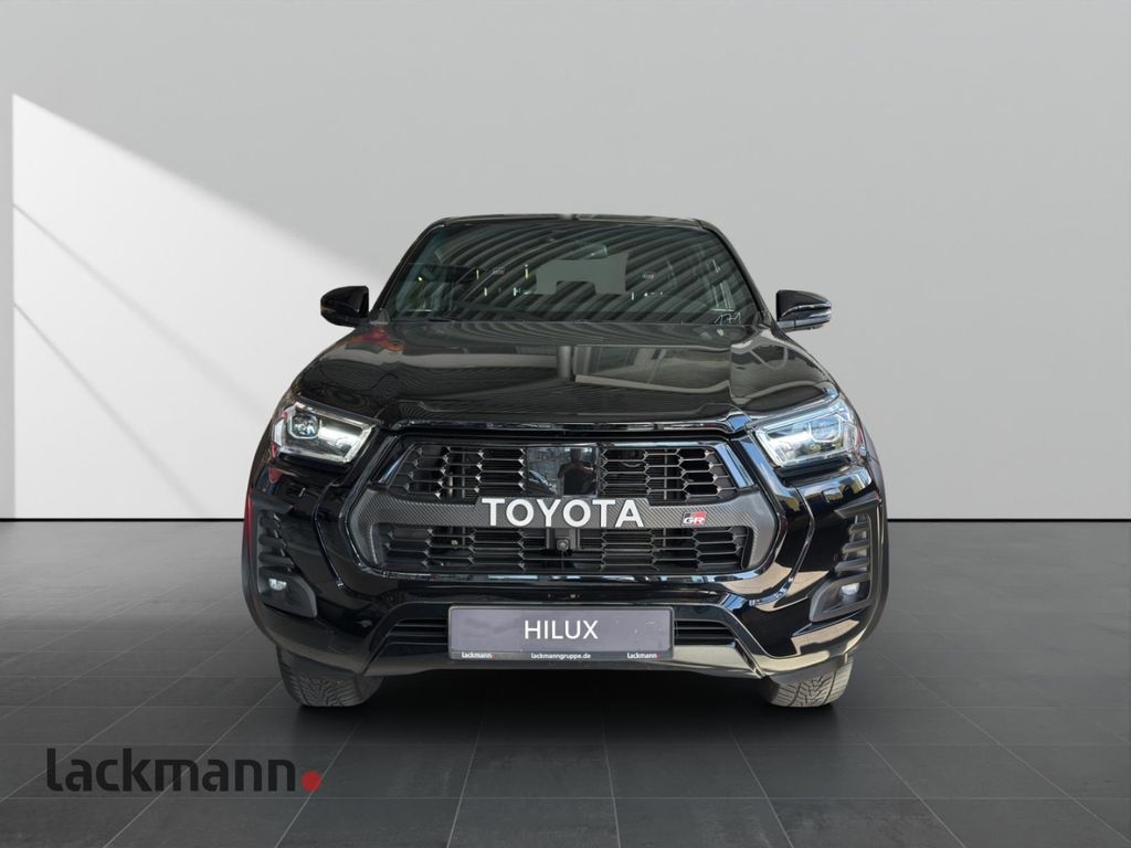Toyota Hilux 2024 г. Чёрный, пробег 59200 км