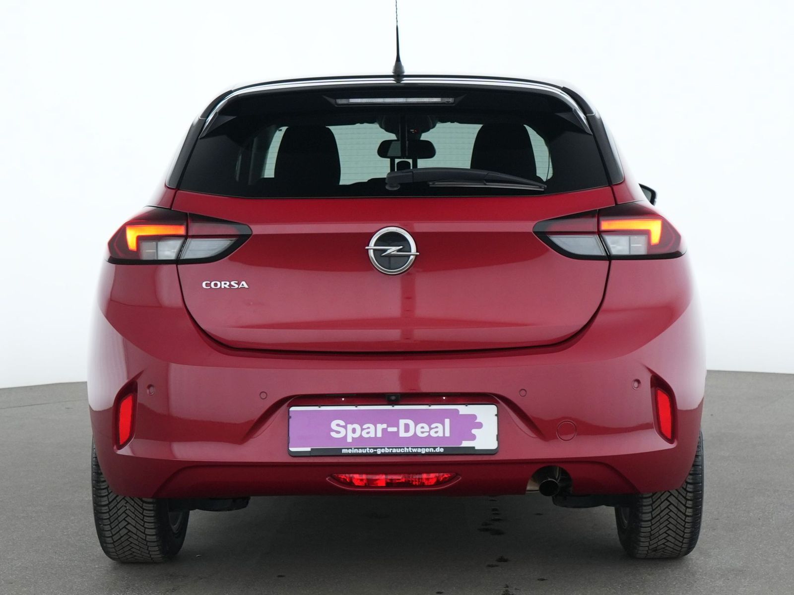 Opel Corsa 2022 г. Красный, пробег 48752 км