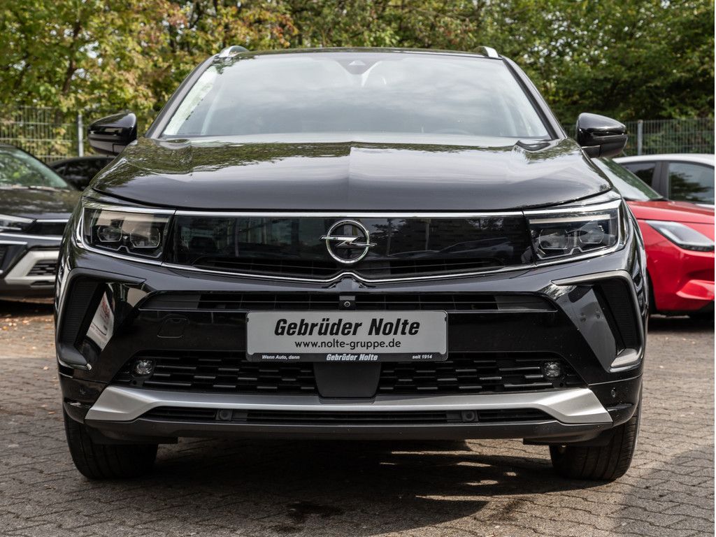 Opel GRANDLAND (X) 2022 г. Чёрный, пробег 52990 км