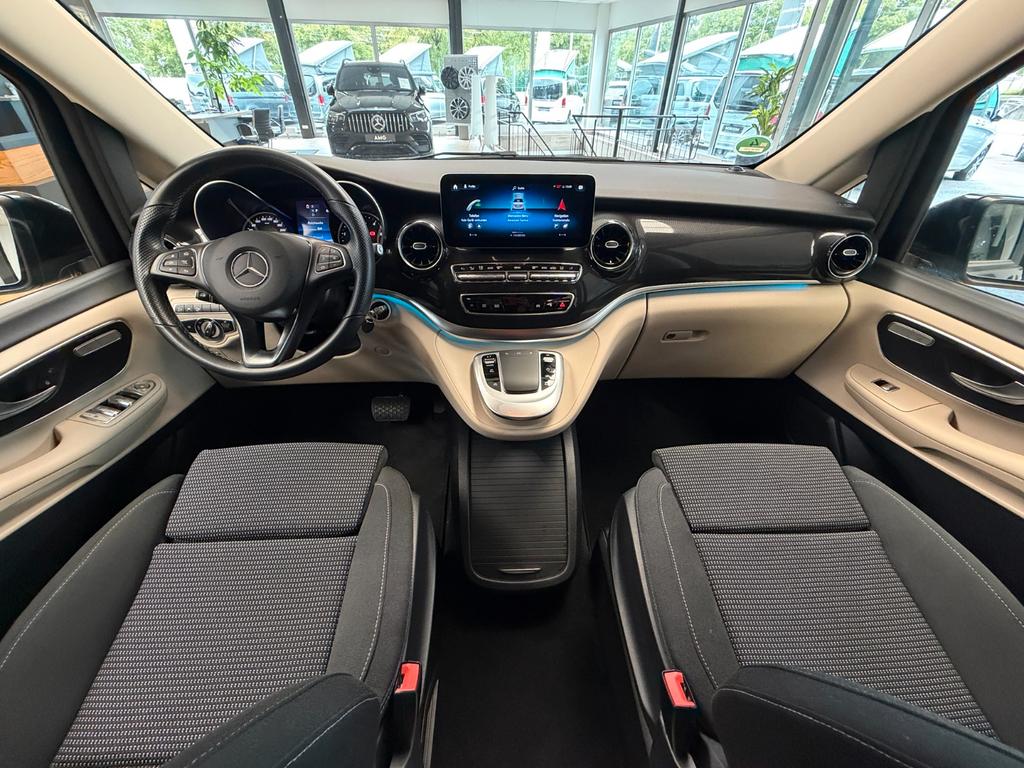 Mercedes-Benz V 300 2022 г. Серый, пробег 47712 км