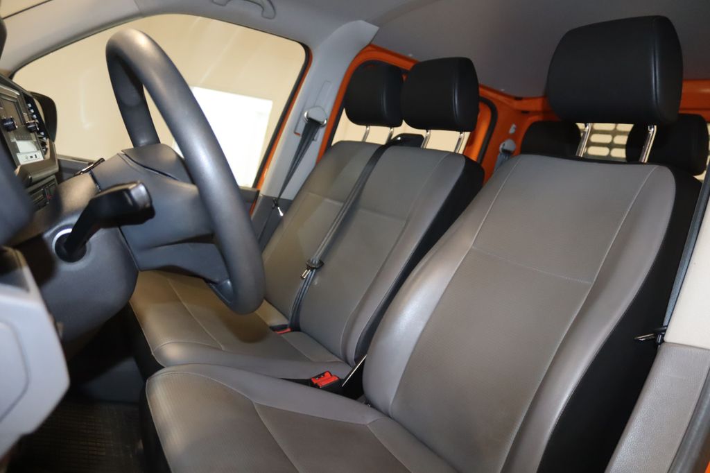 Volkswagen T6 TRANSPORTER 2021 г. Оранжевый, пробег 44000 км