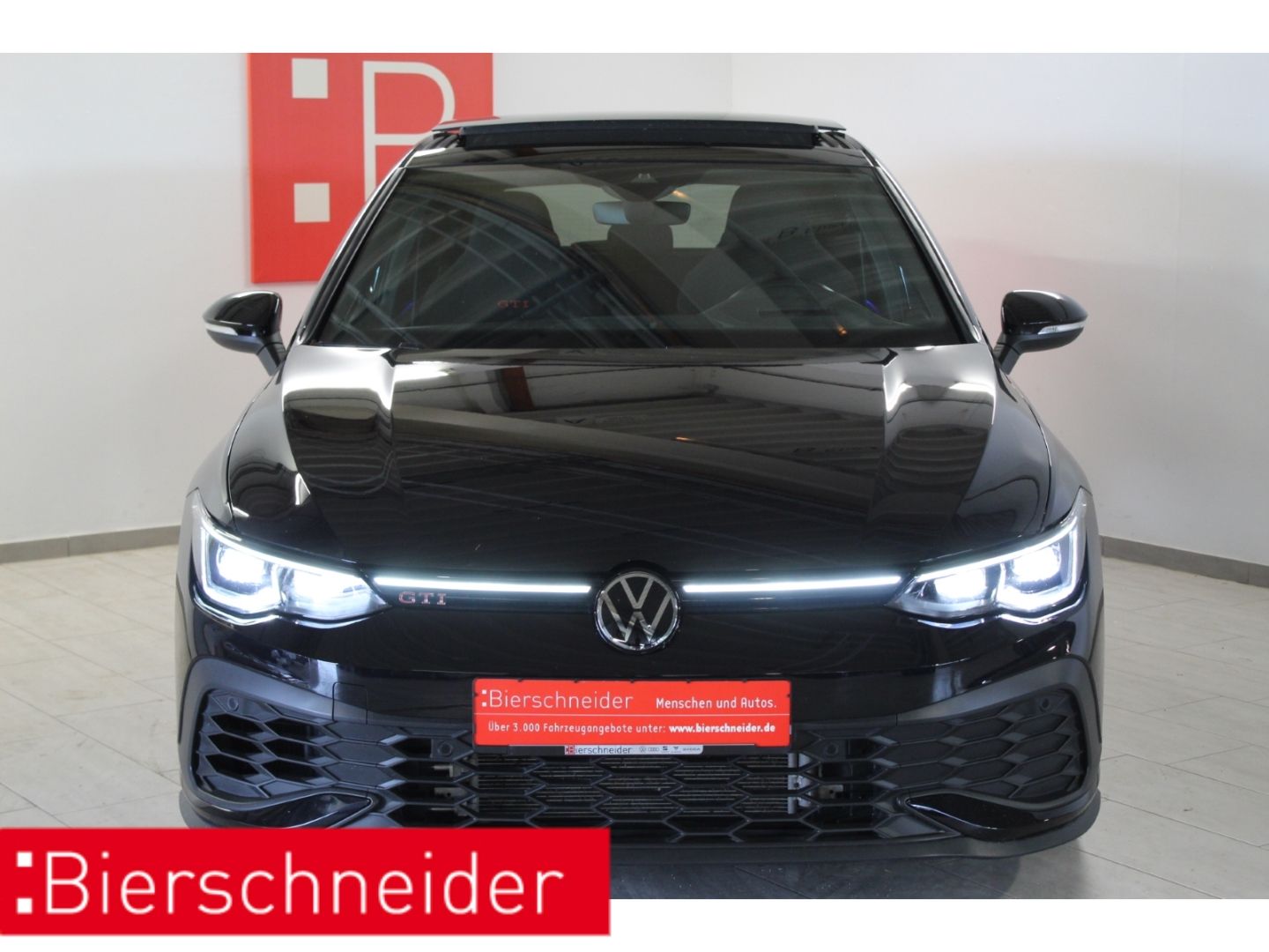 Volkswagen Golf 2023 г. Чёрный, пробег 39980 км
