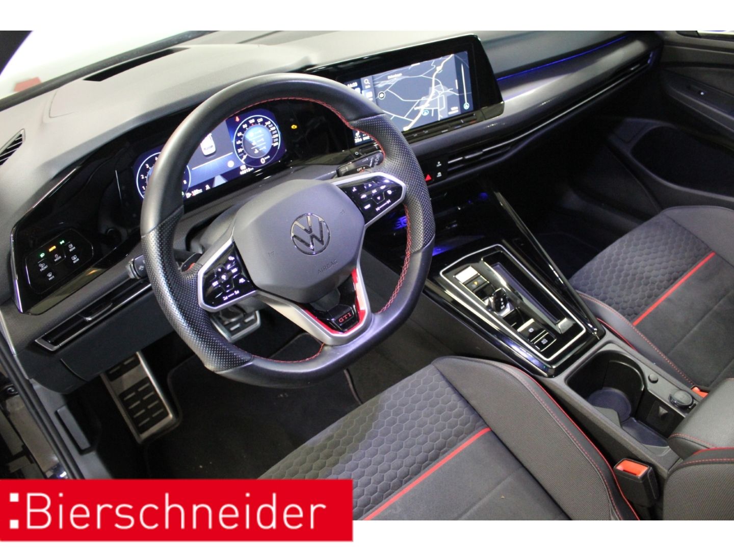 Volkswagen Golf 2023 г. Чёрный, пробег 39980 км