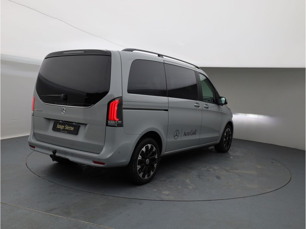 Mercedes-Benz V 220 2026 г. Серый, пробег 19900 км