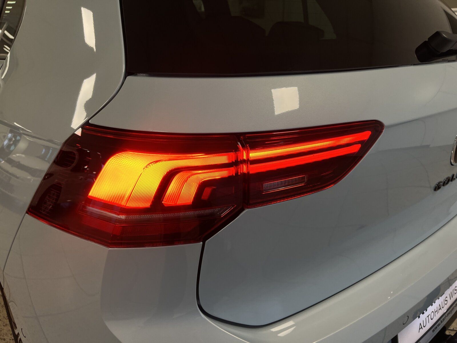 Volkswagen Golf 2025 г. Синий, пробег 18500 км